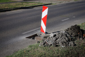 csapadek-csatornafedel-javitas-atadhir20260826-2-1024x683-1